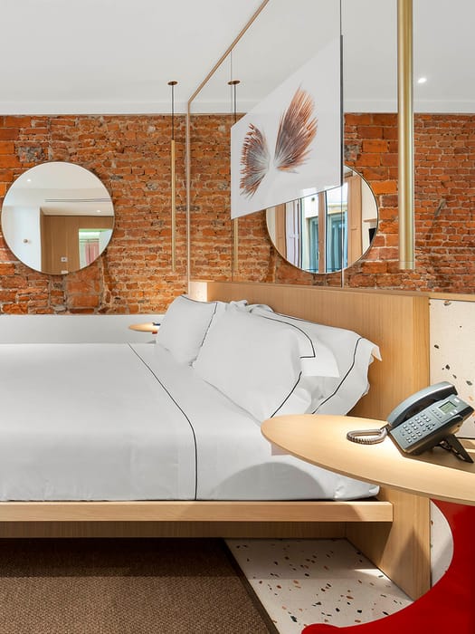 Detalle de Habitación Doble Deluxe con cama de matrimonio