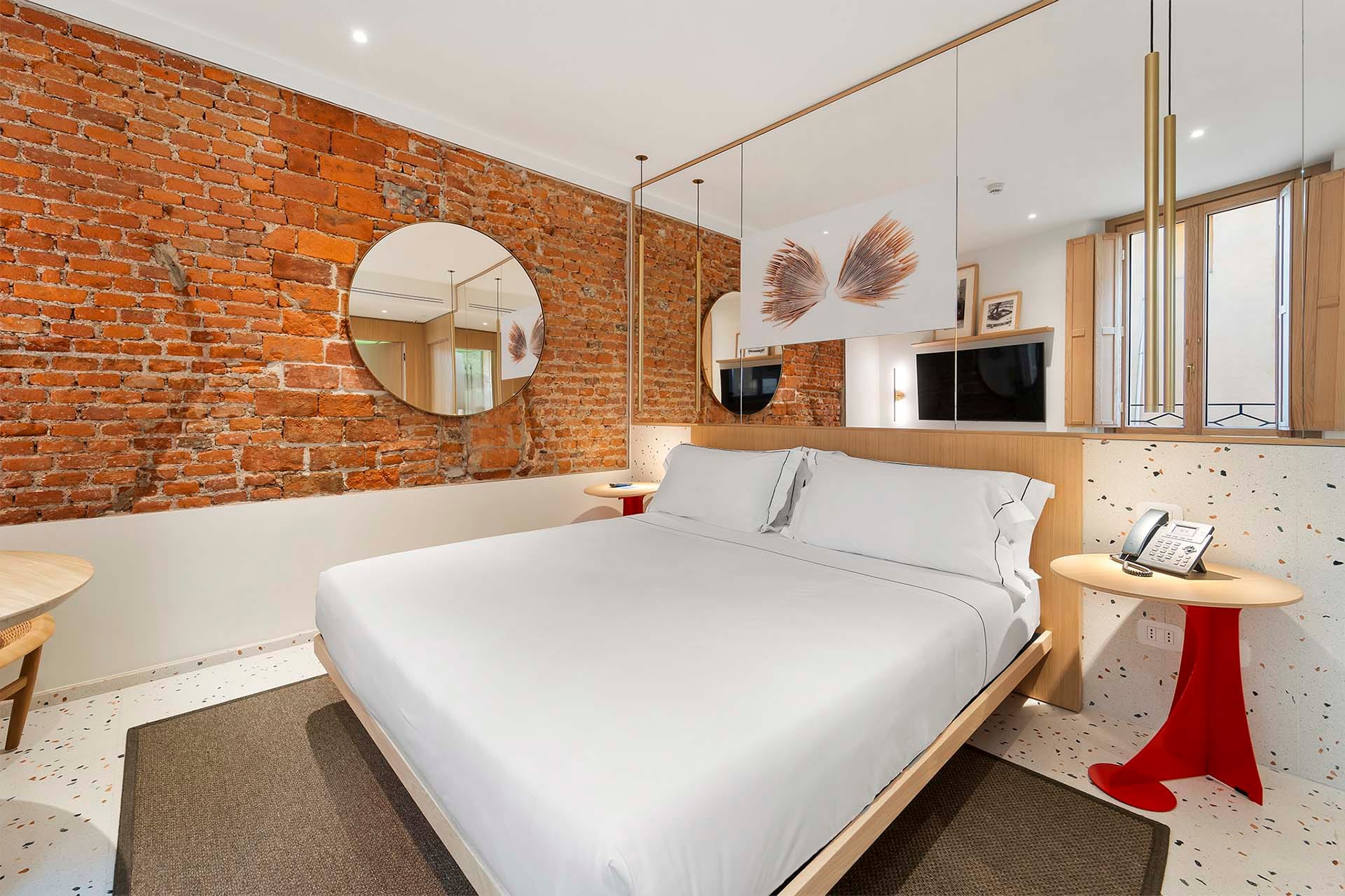 Detail of Deluxe Double Room – Hotel Milu Milan